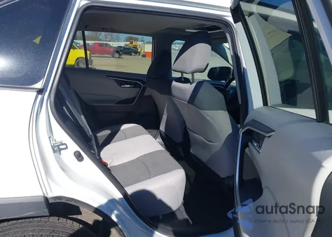 2019 Toyota Rav4 Xle из США, поврежденный, VIN 2T3P1RFV3KW073364